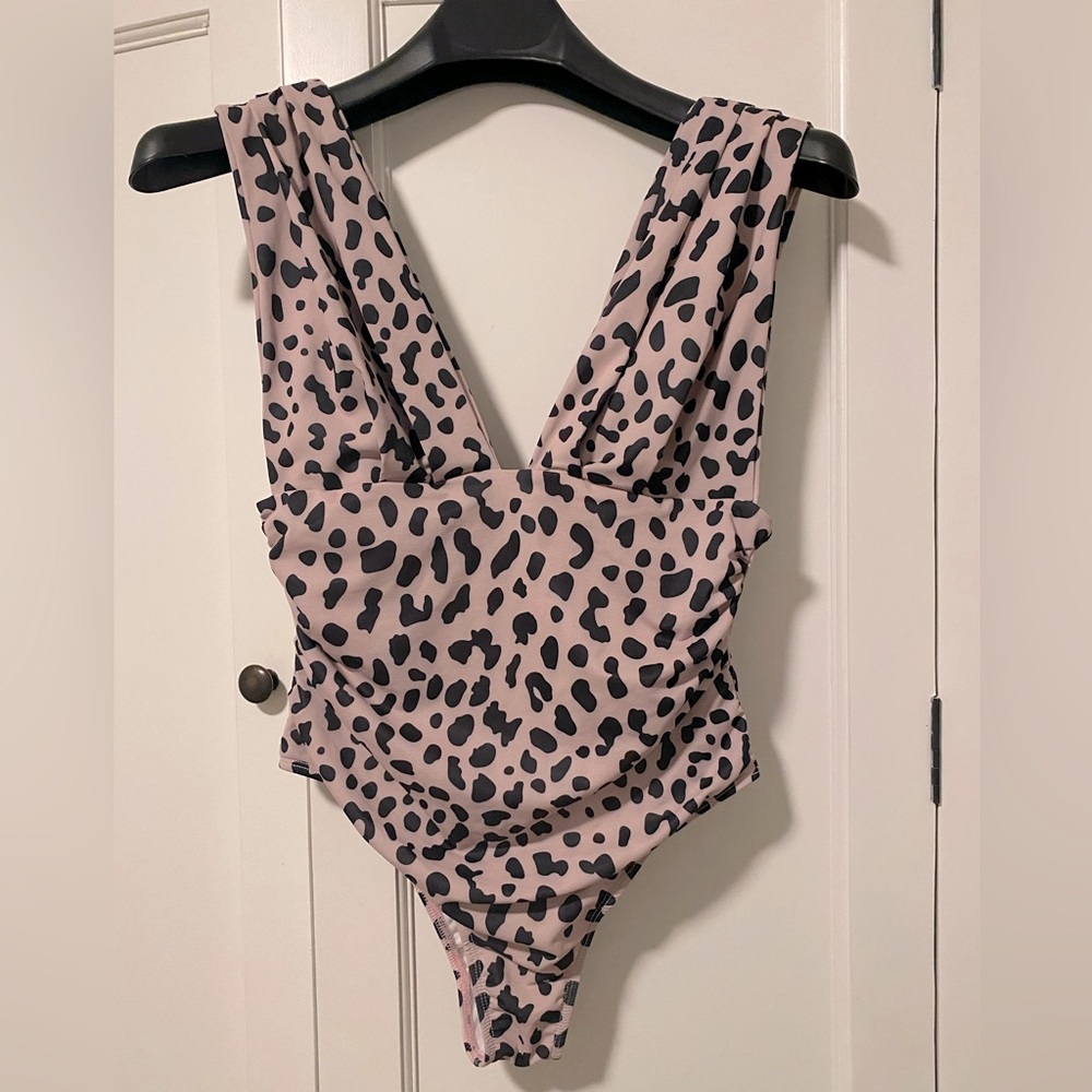 🍓Pink bathing suit/bodysuit